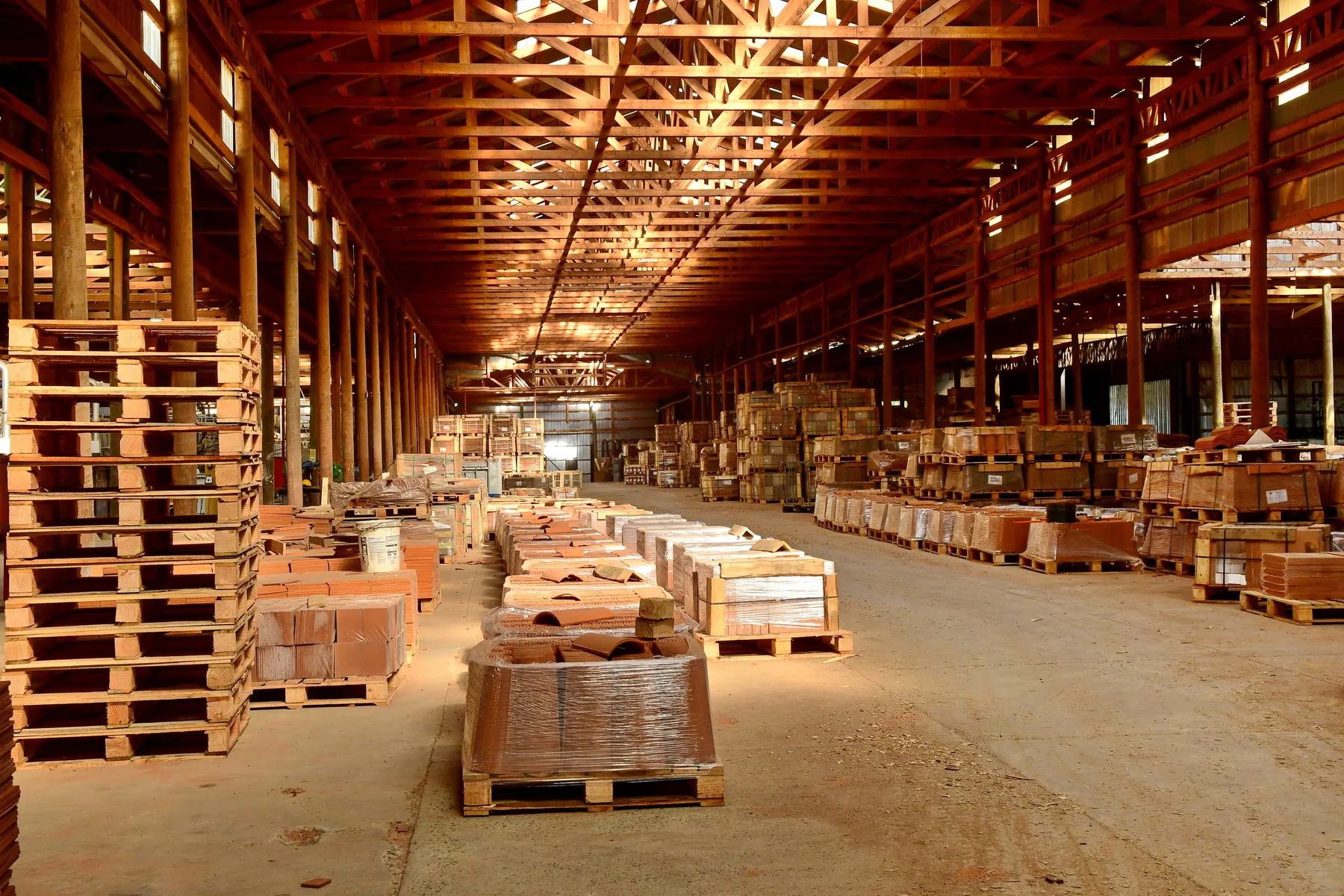 Bodega de Cerámica Toro en Chanco